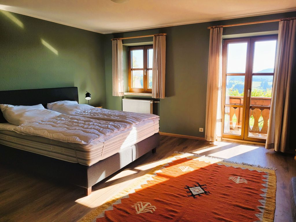 1. OG - Schlafzimmer 1