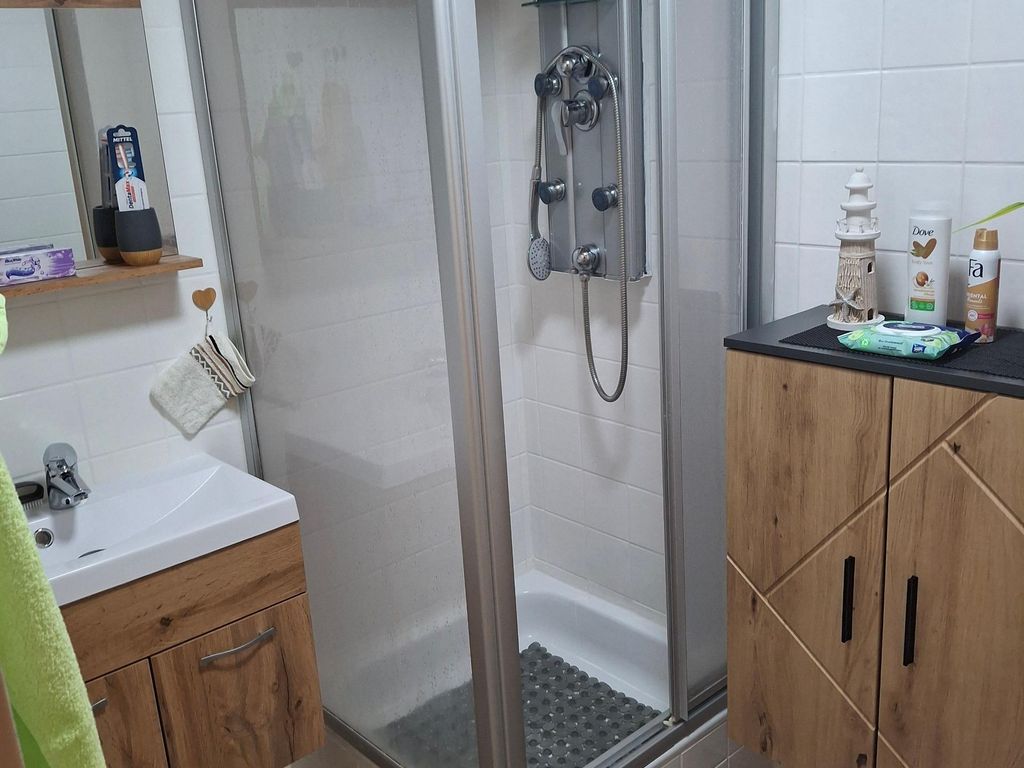 Bad mit Dusche