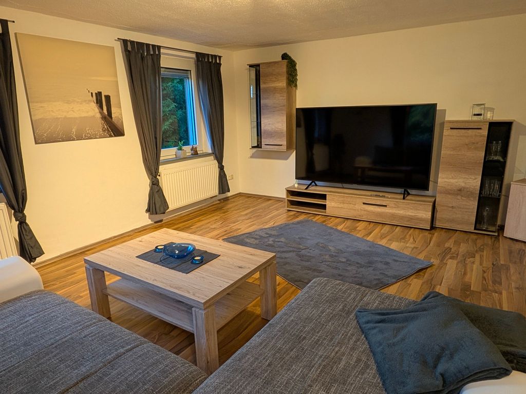 Wohnzimmer mit Smart TV