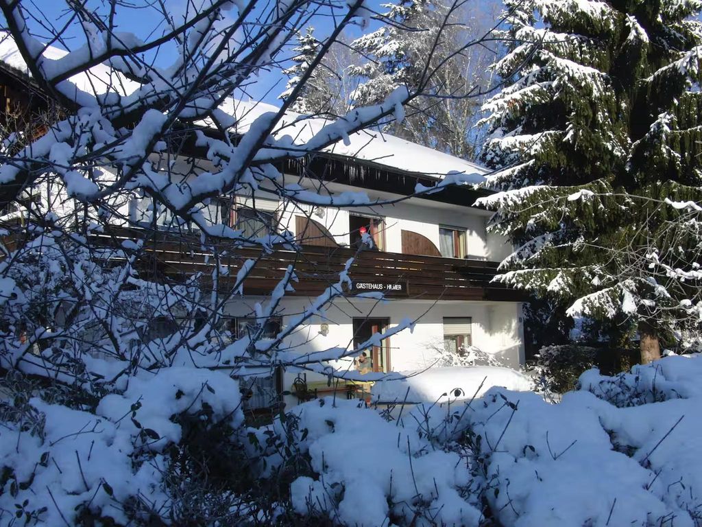 Gästehaus im Winter