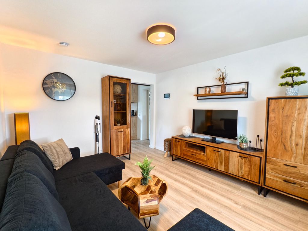 Wohnzimmer, EG