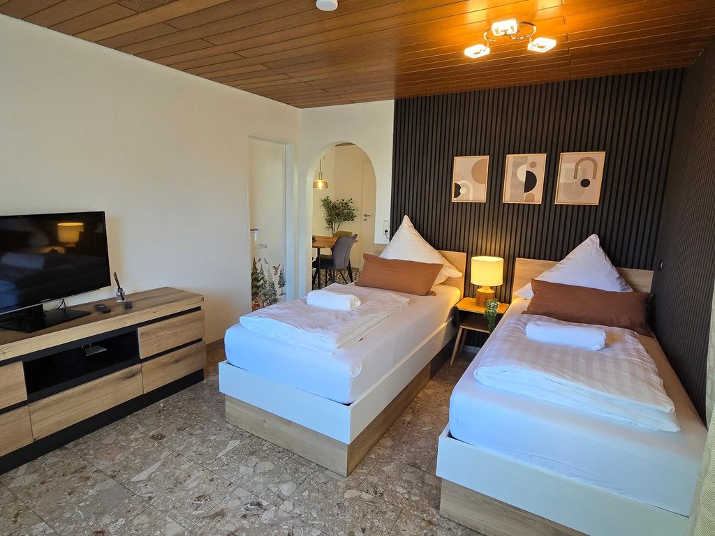 Schlafzimmer 2