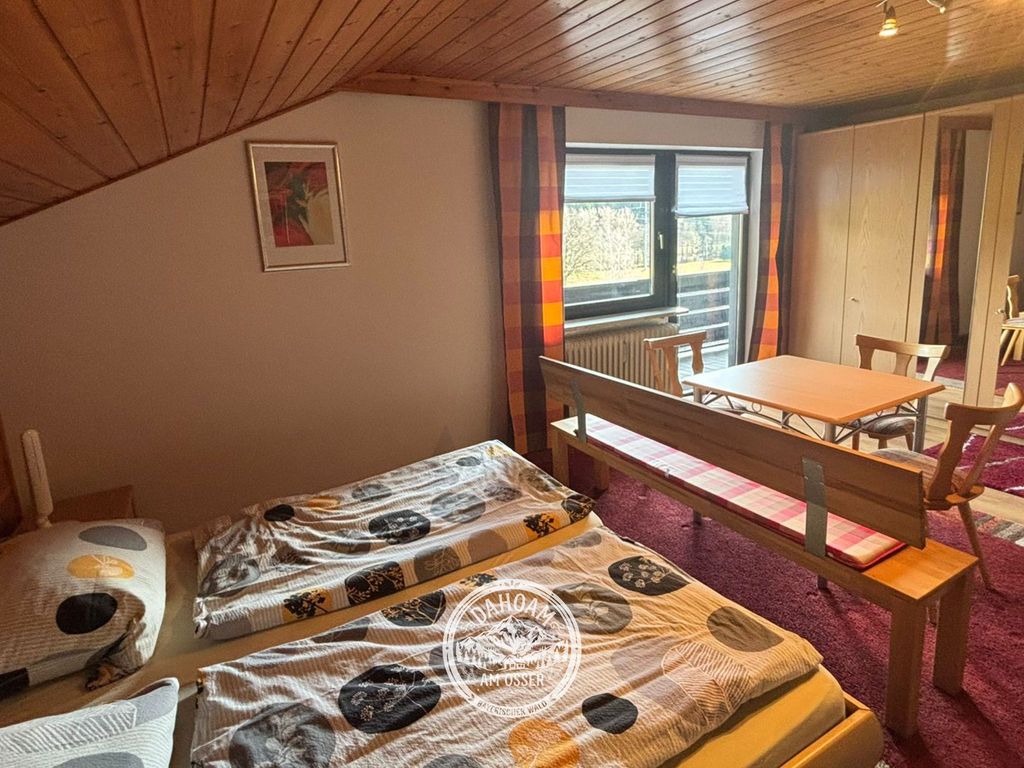 Schlafzimmer 2