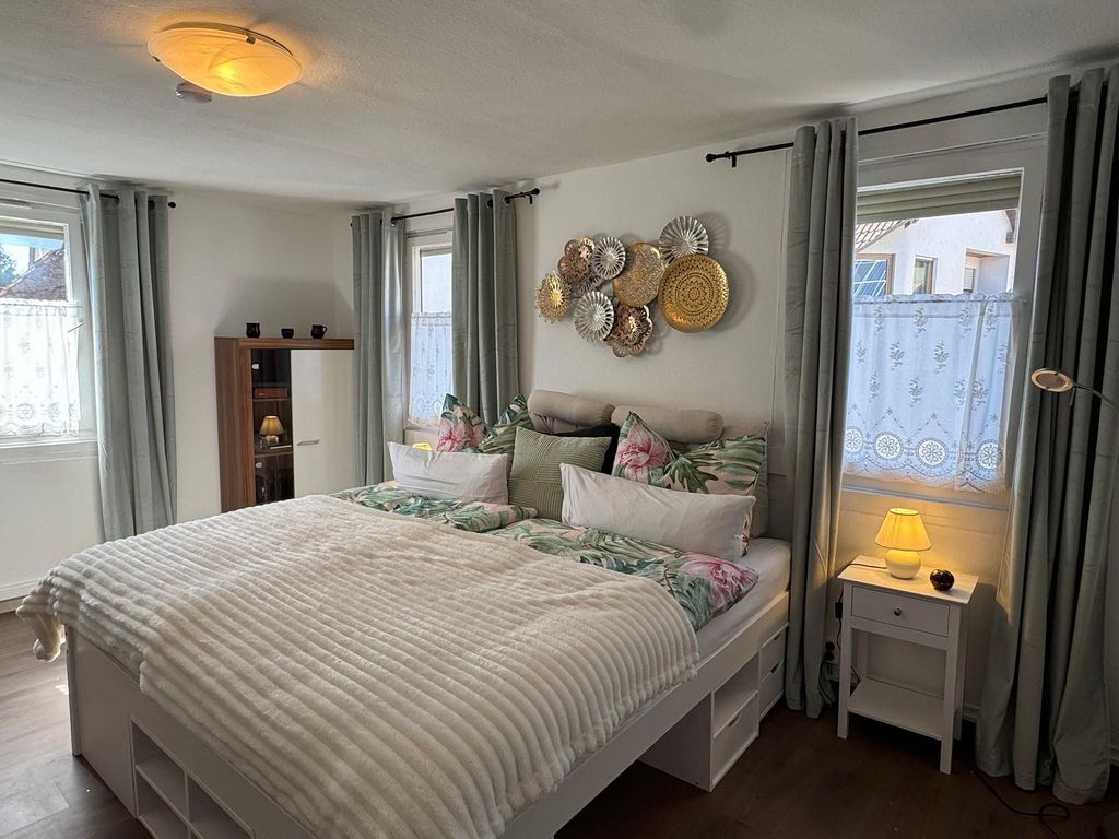 Schlafzimmer 1 mit D