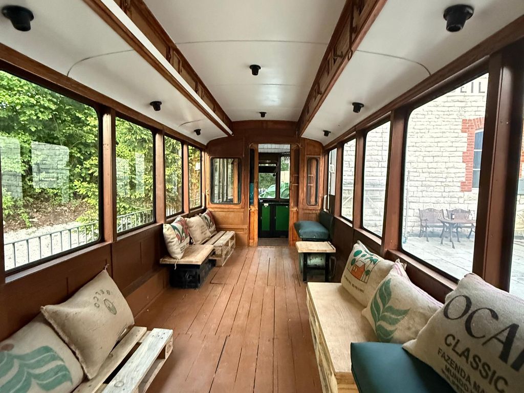 Alte Bahnwagon