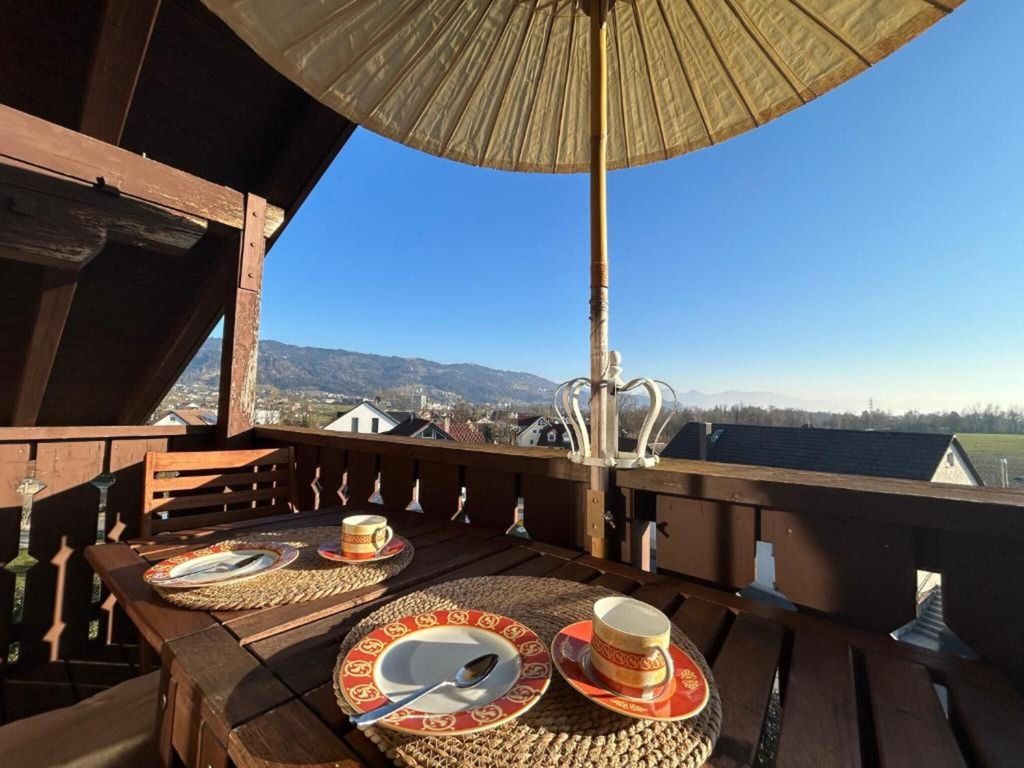 Ferienwohnung Wohnen und Bergblick