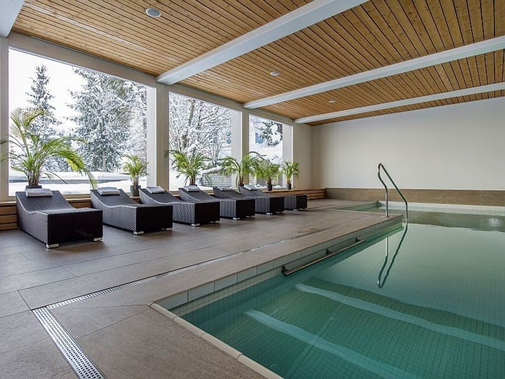 Hallenbad