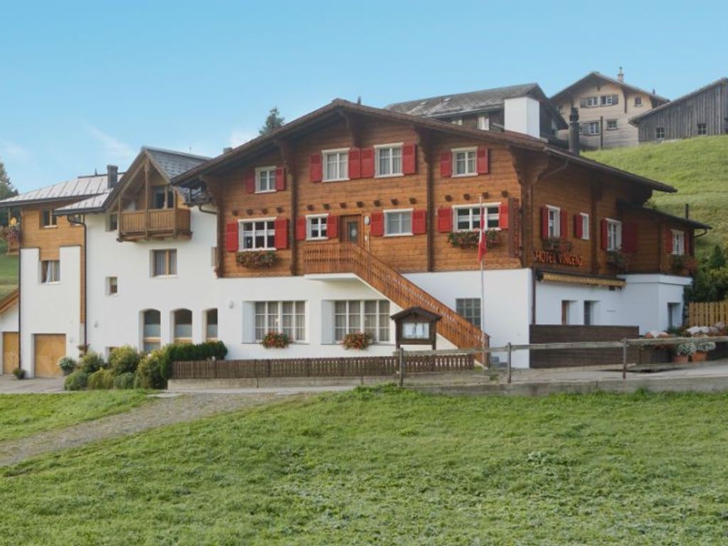 Hotel Vincenz, Aussenansicht Sommer