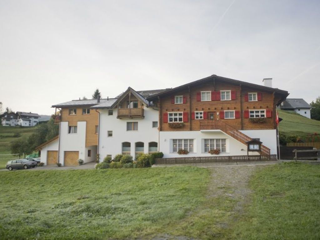 Hotel Vincenz, Aussenansicht Sommer