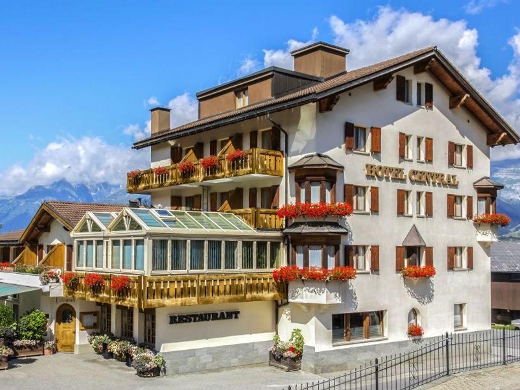 Hotel Central, Obersaxen-Meierhof
