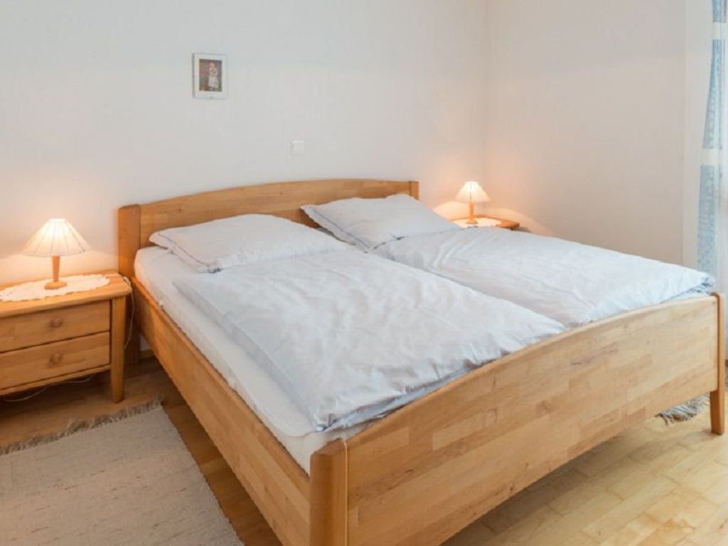 1.Schlafzimmer mit Doppelbett