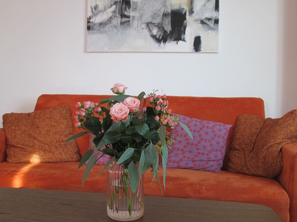 Wohnzimmer mit Schlafsofa