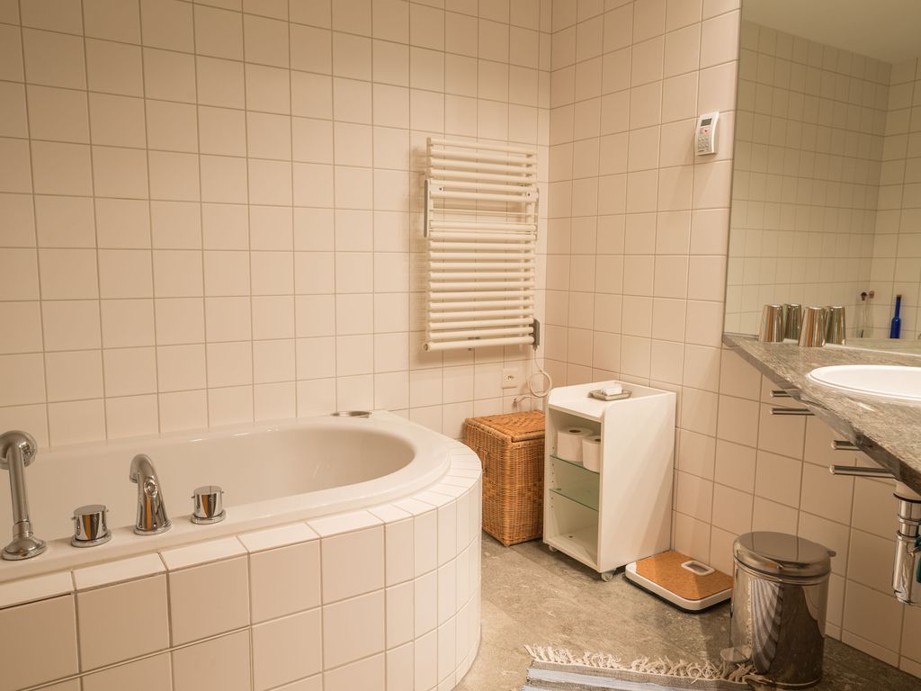 WC 1 mit Bad