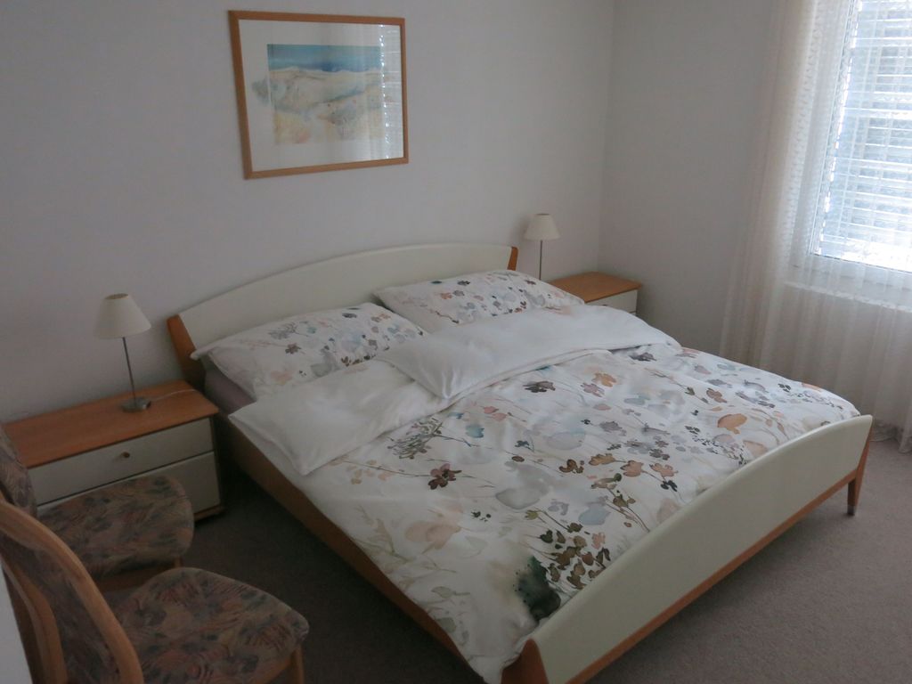 Schlafzimmer, Betten immer eingebettet