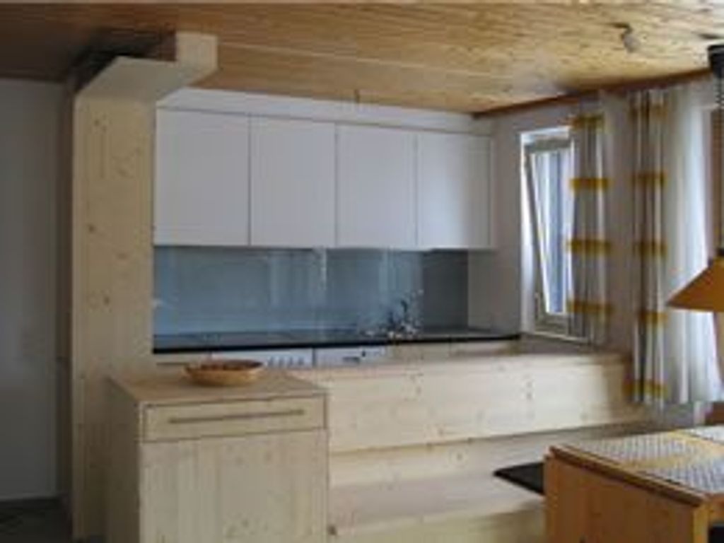 Ferienwohnung Flurina 8, Brigels, Krisch, Küche