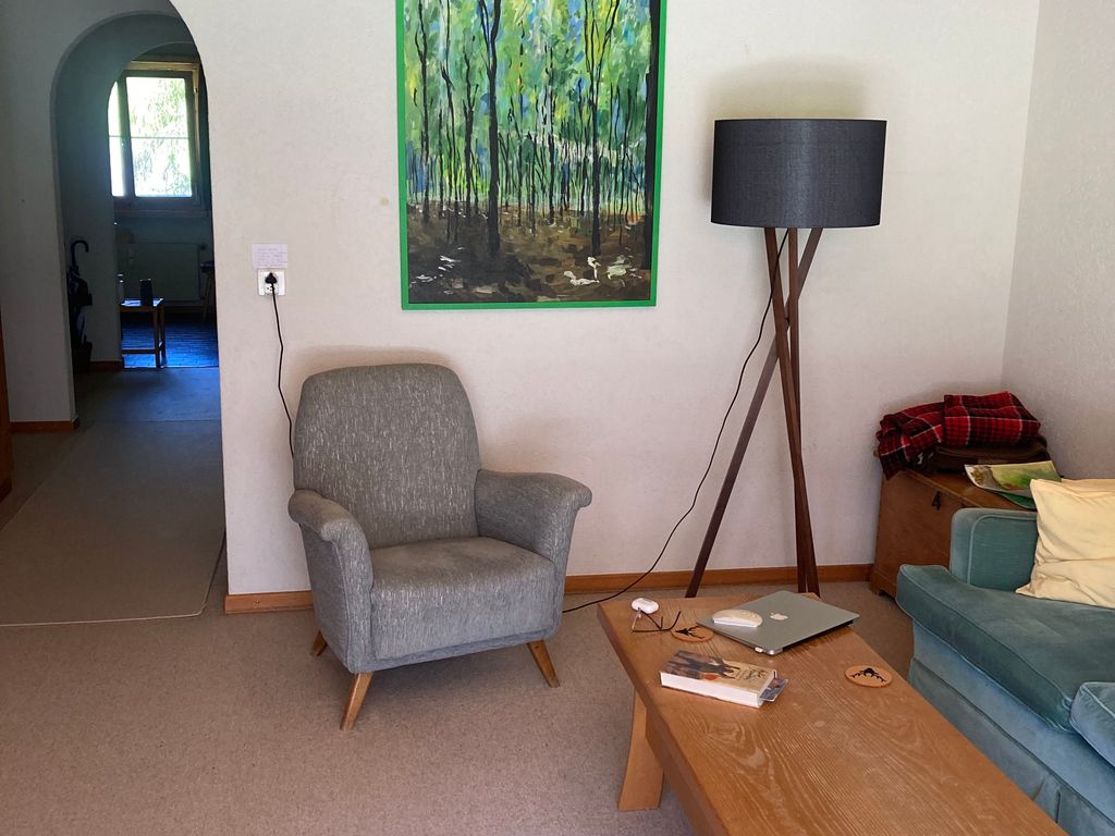 Wohnzimmer mit Blick zur Küche