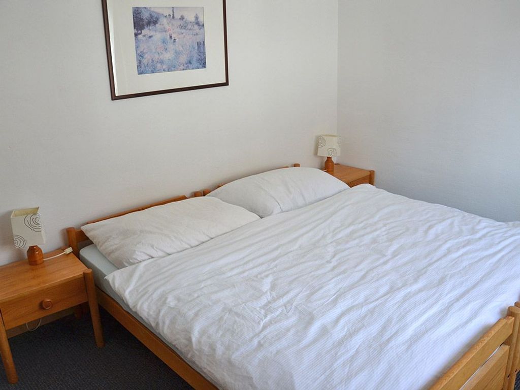 Schlafzimmer mit Doppelbett