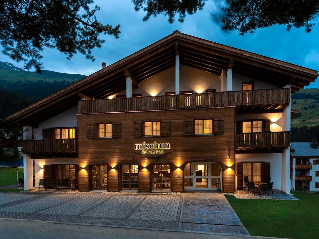 Hotel Mischun, Brigels, Aussenansicht