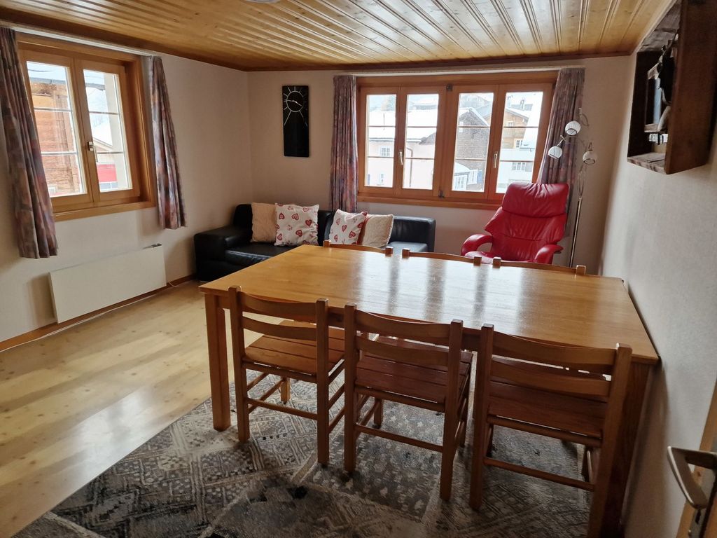 Ferienwohnung Cuort Cavegn Brigels, Wohnzimmer