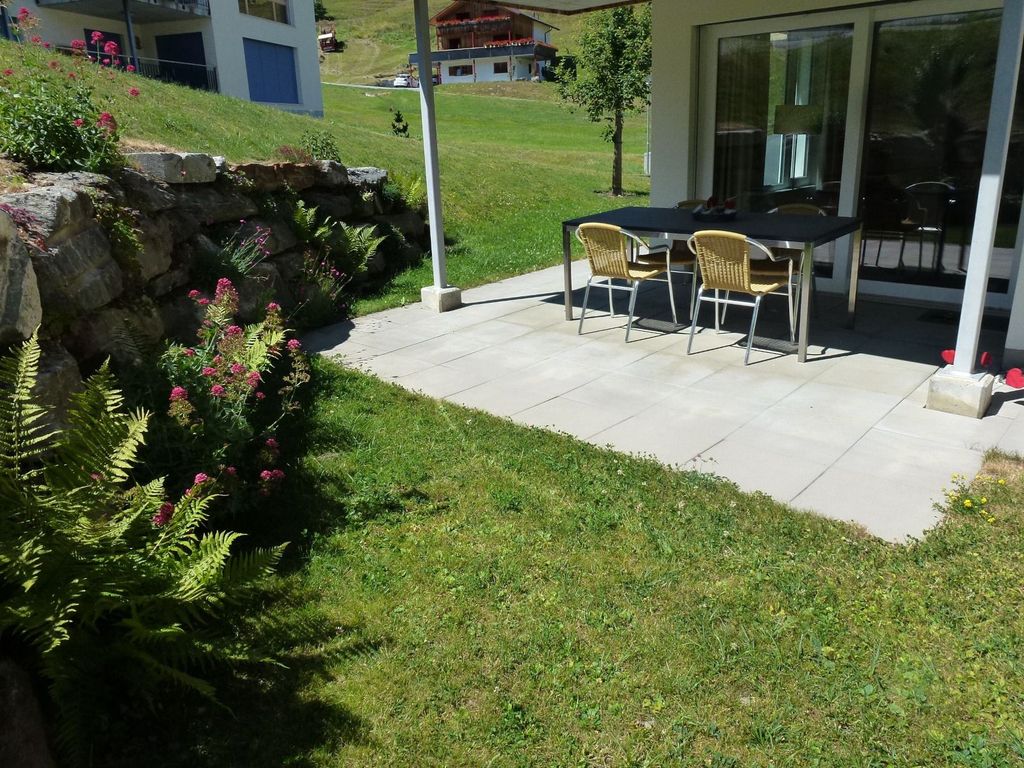 Ferienwohnung Denter Uauls Jucker - Sitzplatz