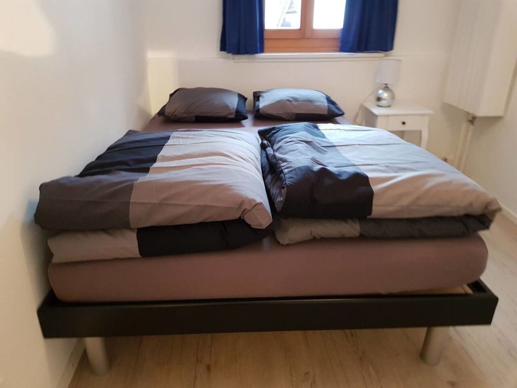 Ferienwohnung Casa Spescha - Schlafzimmer