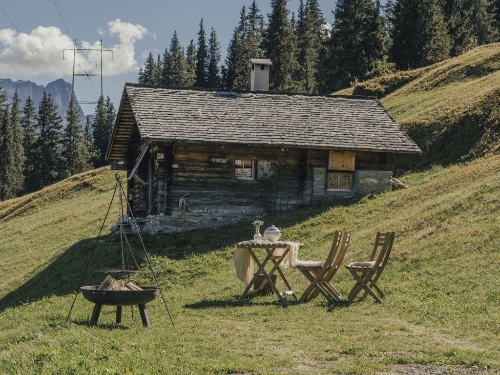 Maiensäss Bächer Hütte - Ansicht Sommer