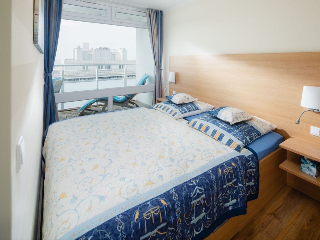 BEDROOM, INSIDE, OUTSIDE