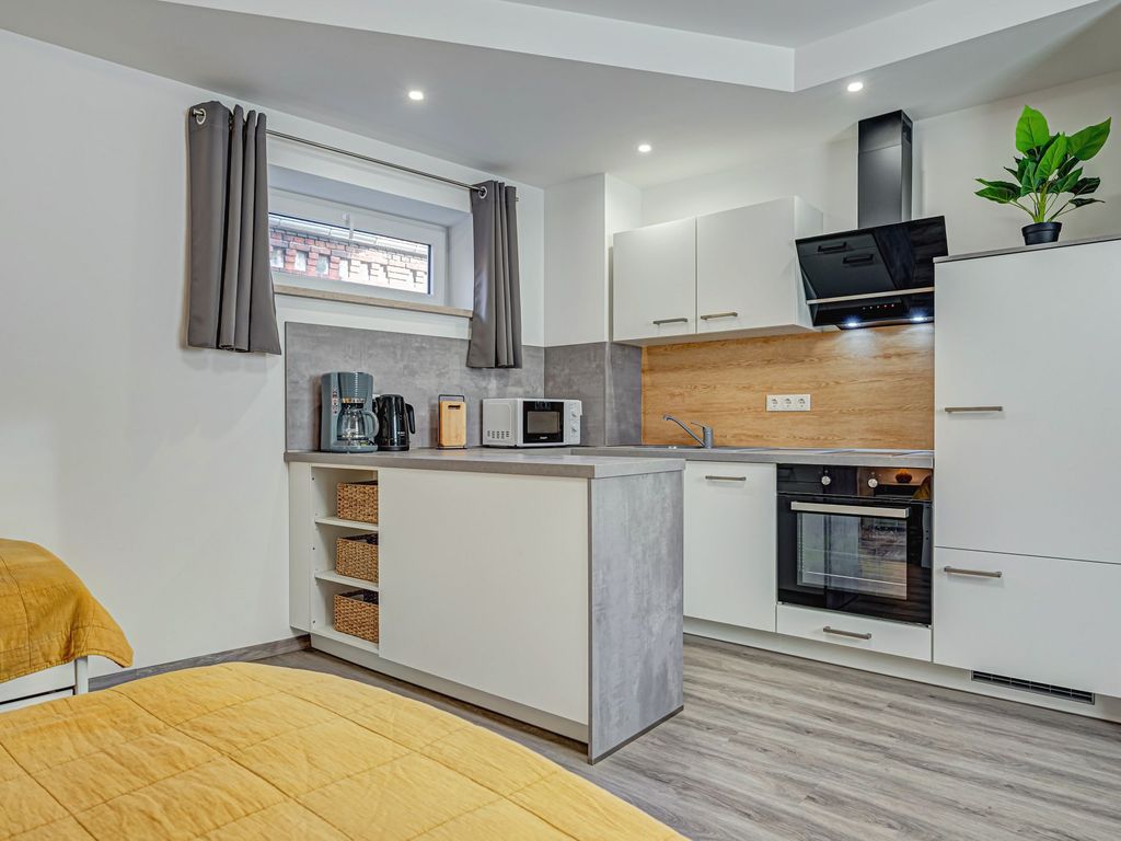 Georgi Apartments