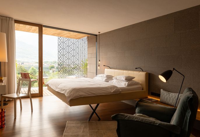 Veranda Suite +