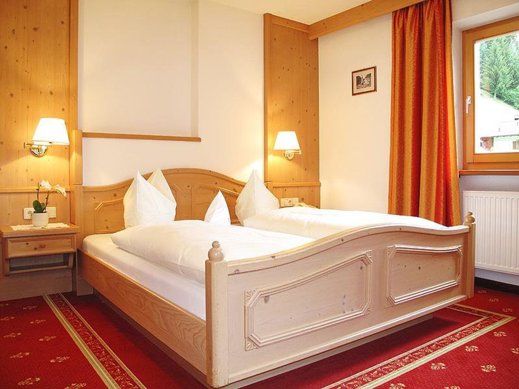 room_104