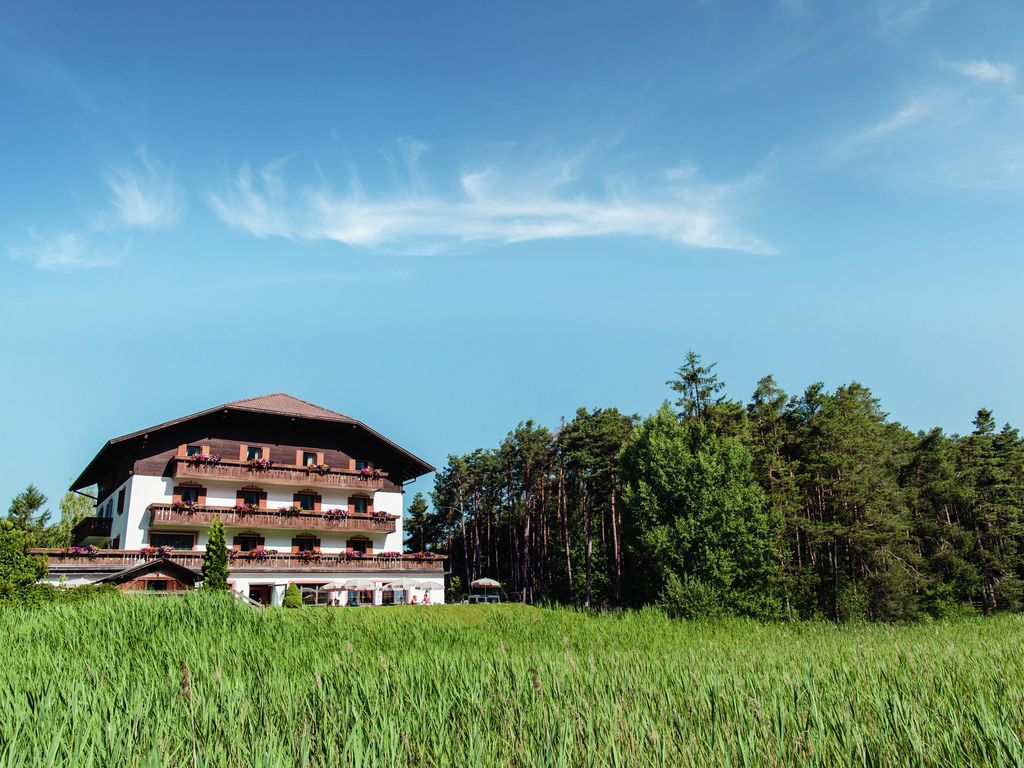 Hotel Waldsee am See in den Dolomiten Südtirol