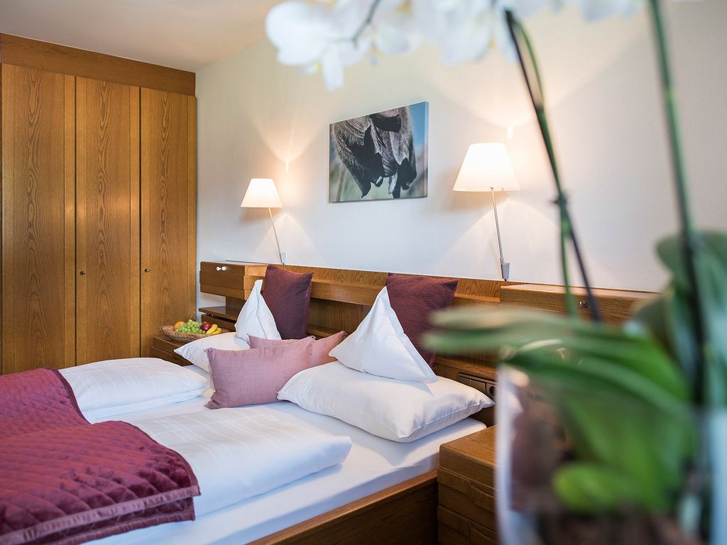 Doppelbettzimmer Neves 20m2