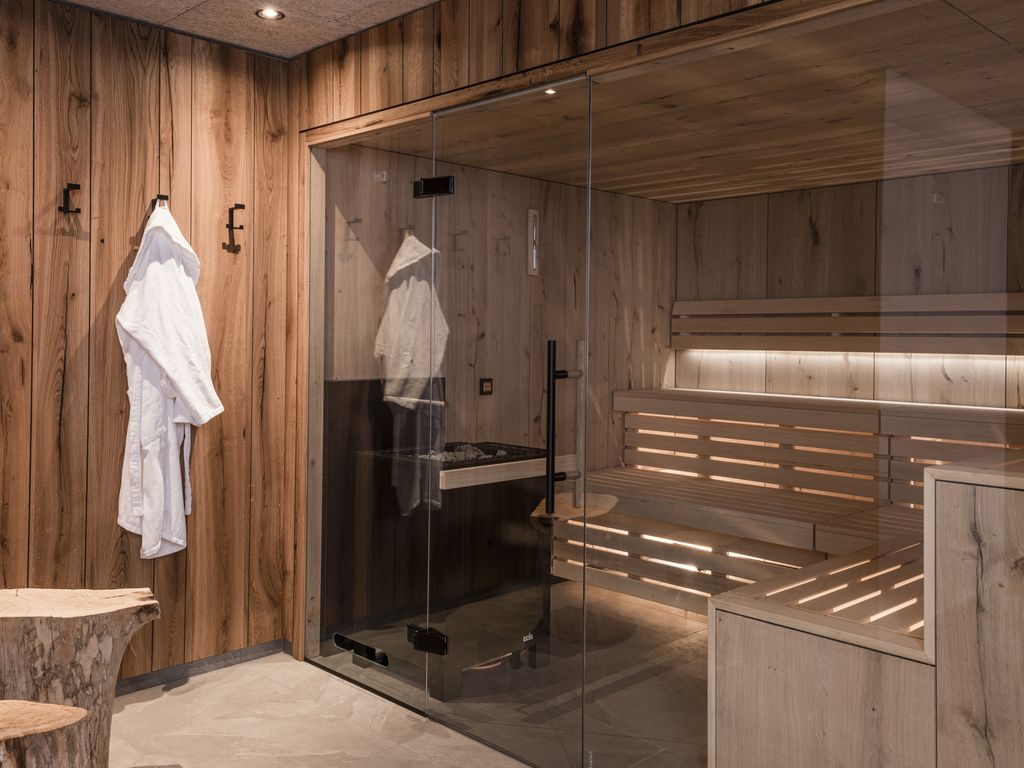 Relaxen in der Sauna im Rösslwirt Barbian