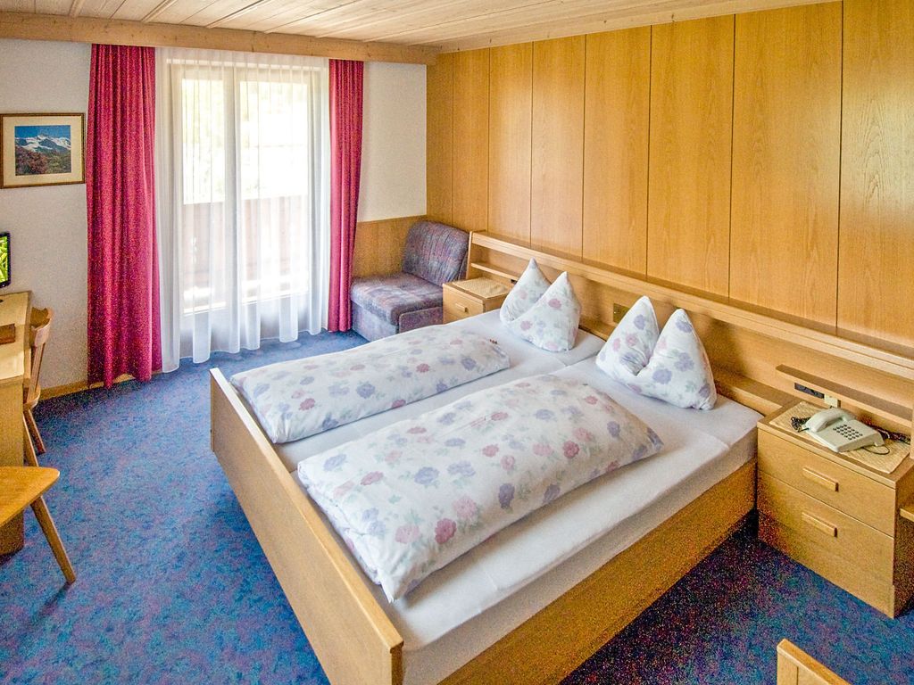 Doppelzimmer mit Balkon