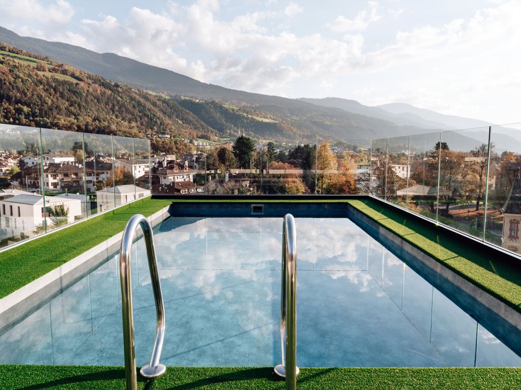 Dominik Alpine City Wellness Hotel