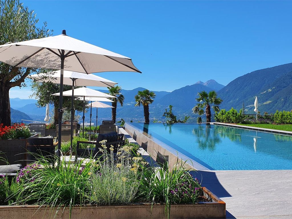Örtlerhof Infinity Pool