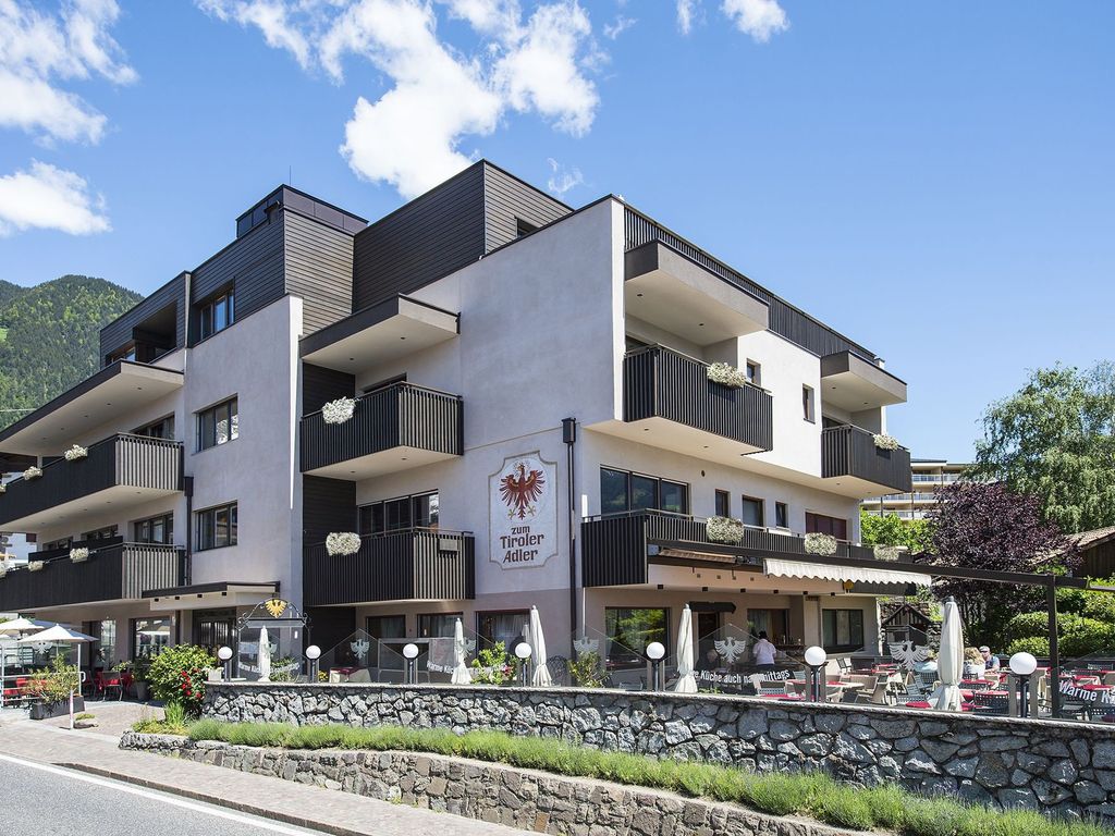 Hotel Restaurant Zum Tiroler Adler