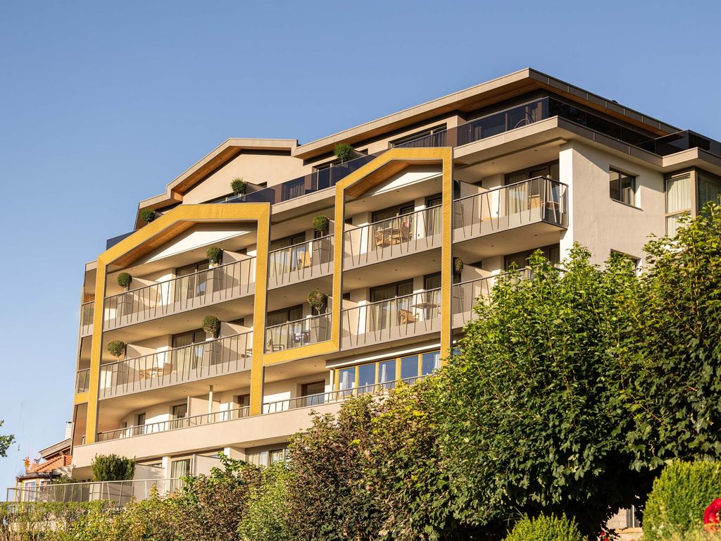 EGGER Apartments & Suites