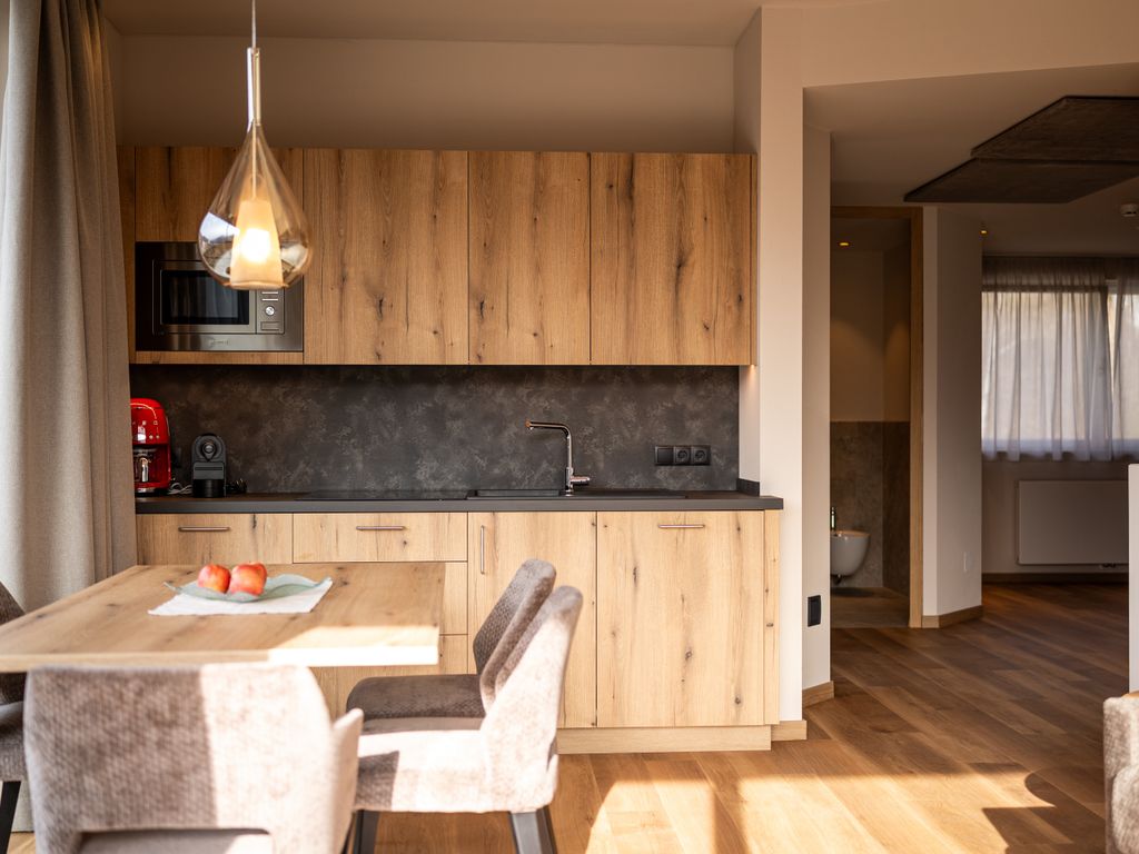 EGGER Apartments & Suites
