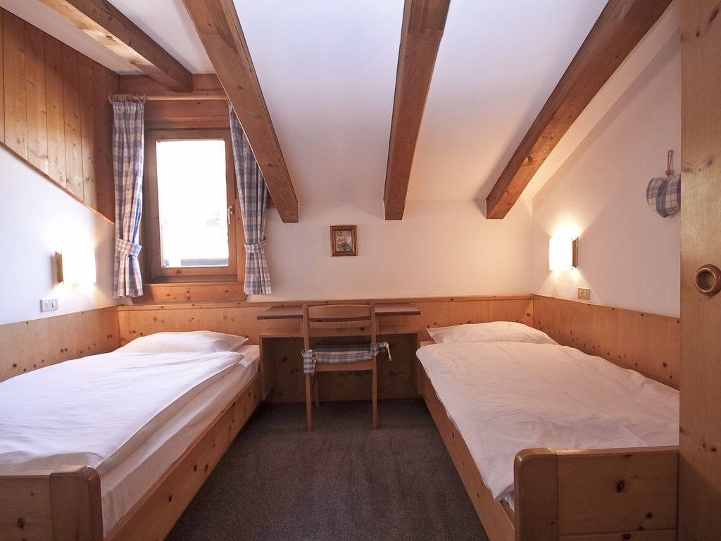 App.  B Kinderzimmer