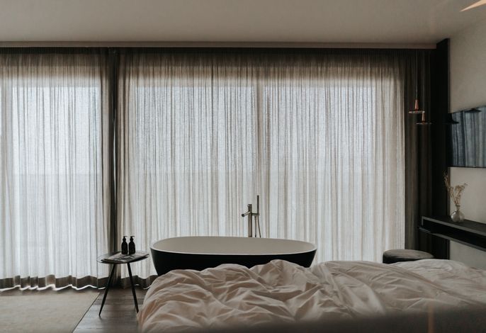 Romantic Suite mountain view