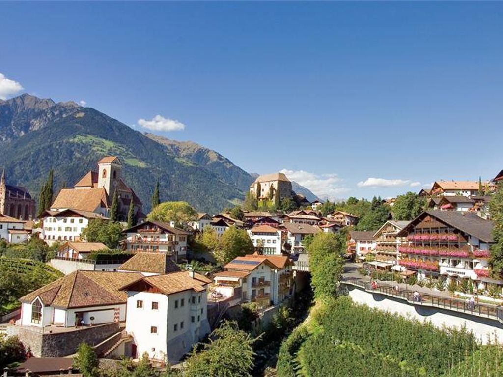 Dorfansicht mit Schennerhof