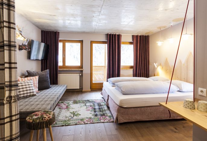 Weisskugelzimmer (29m²)