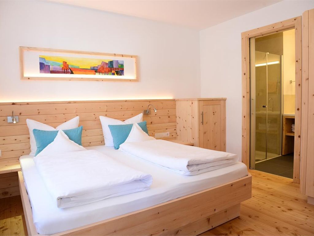 App. Zirbel Schlafzimmer