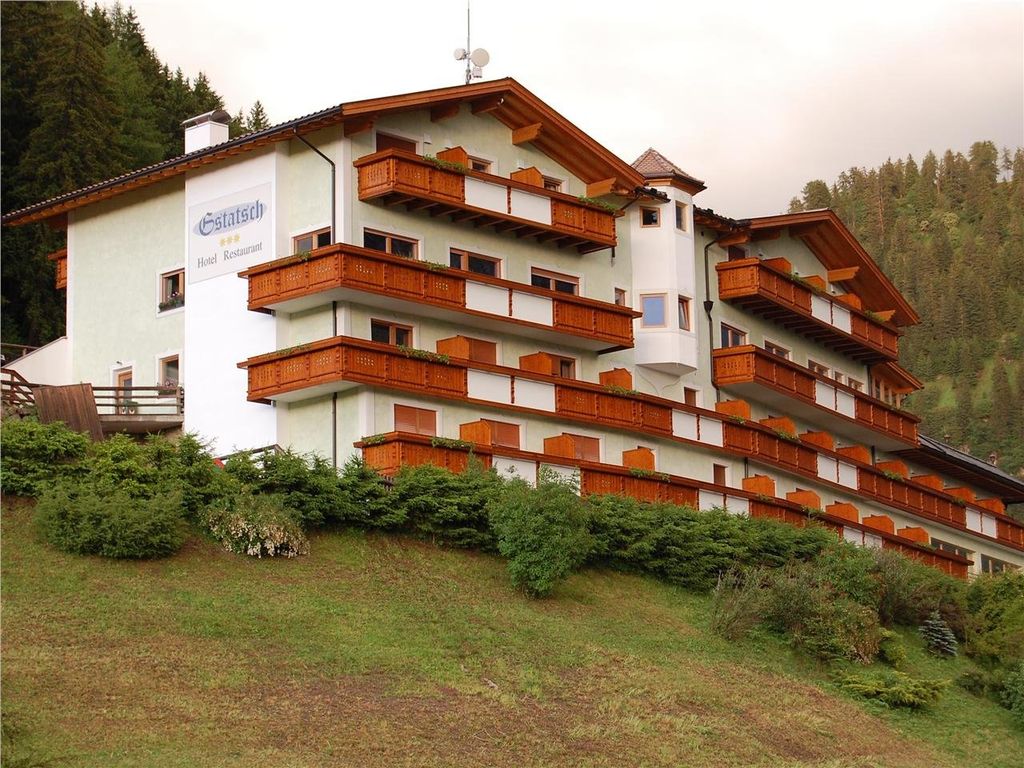Hotel Gstatsch