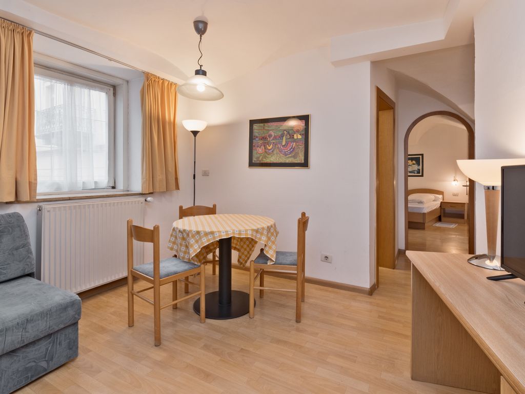 Zwei-Zimmer Wohnung