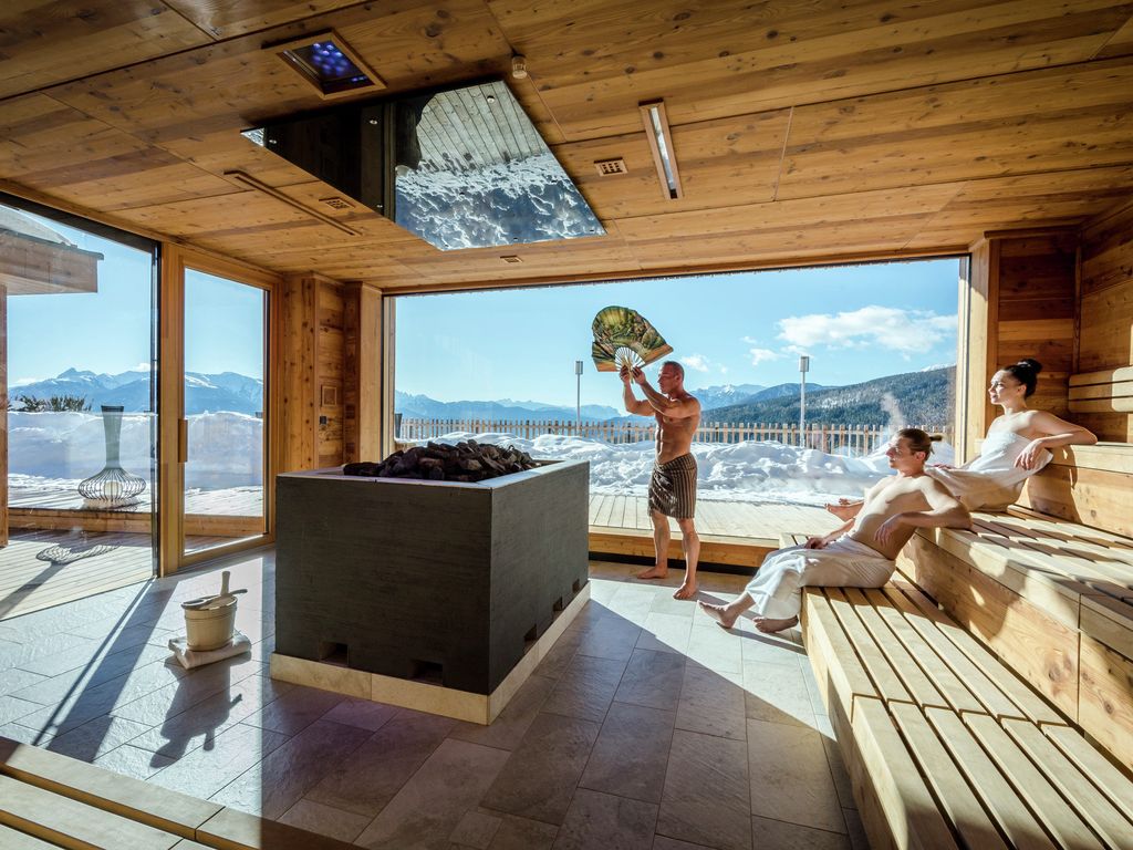 Tratterhof Mountain Sky Hotel