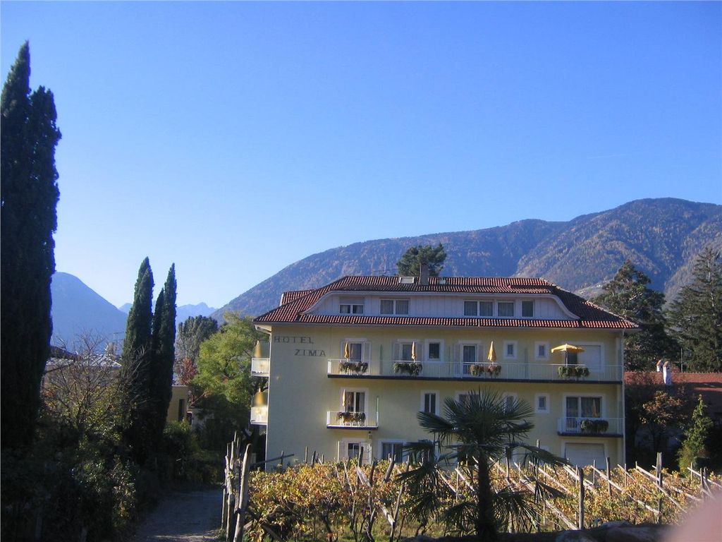 Garni Hotel Zima
