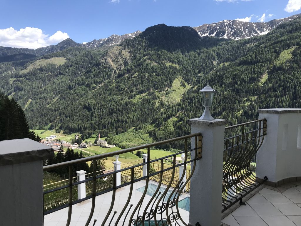 Ferienwohnung Ahrntal mit 2 Balkonen
