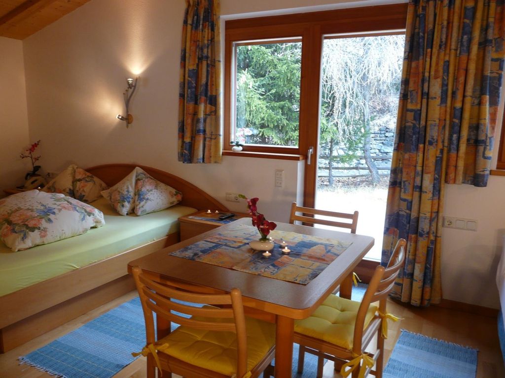 Doppelzimmer Taufers mit Terasse